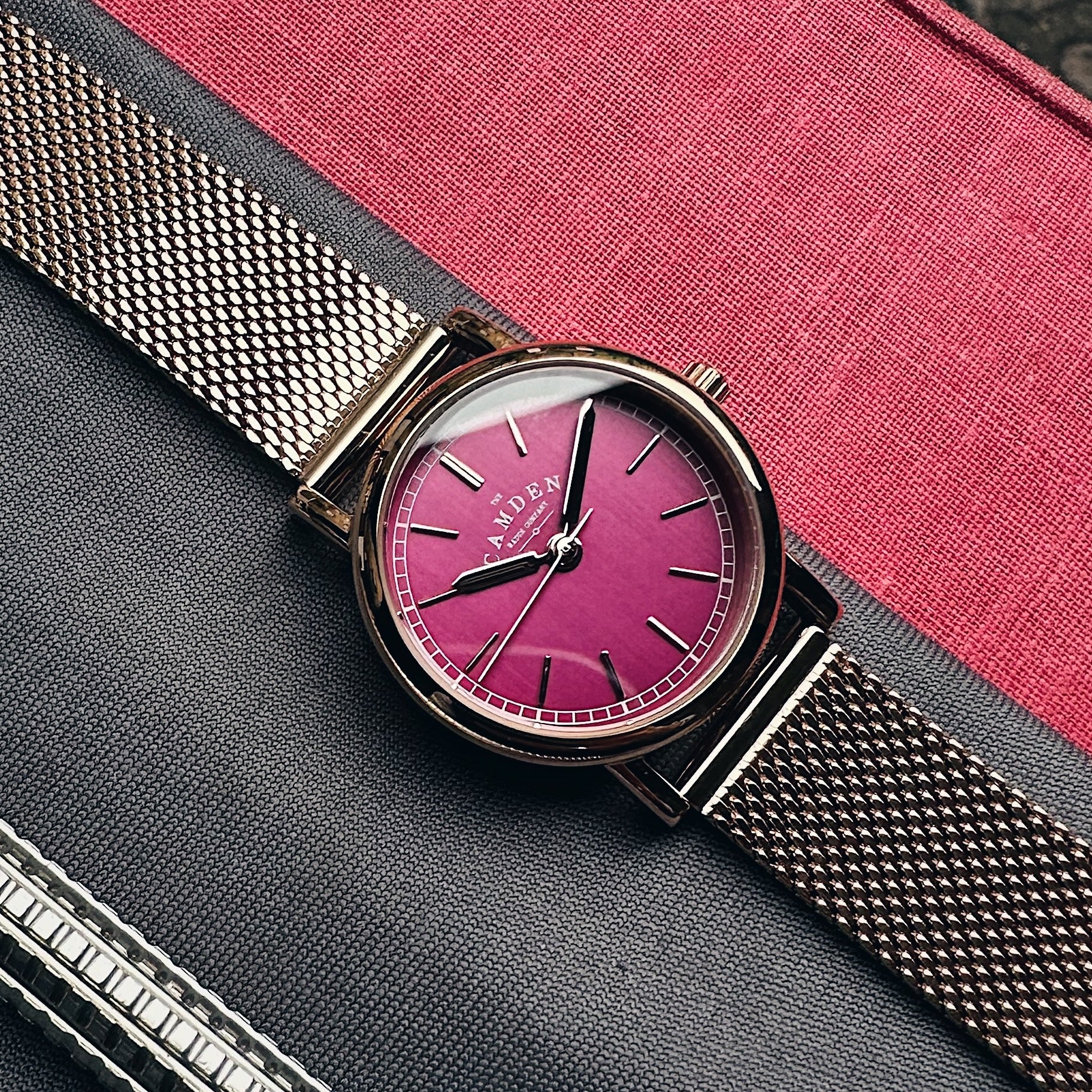 No.24 Rose Gold and Oxblood on Mesh